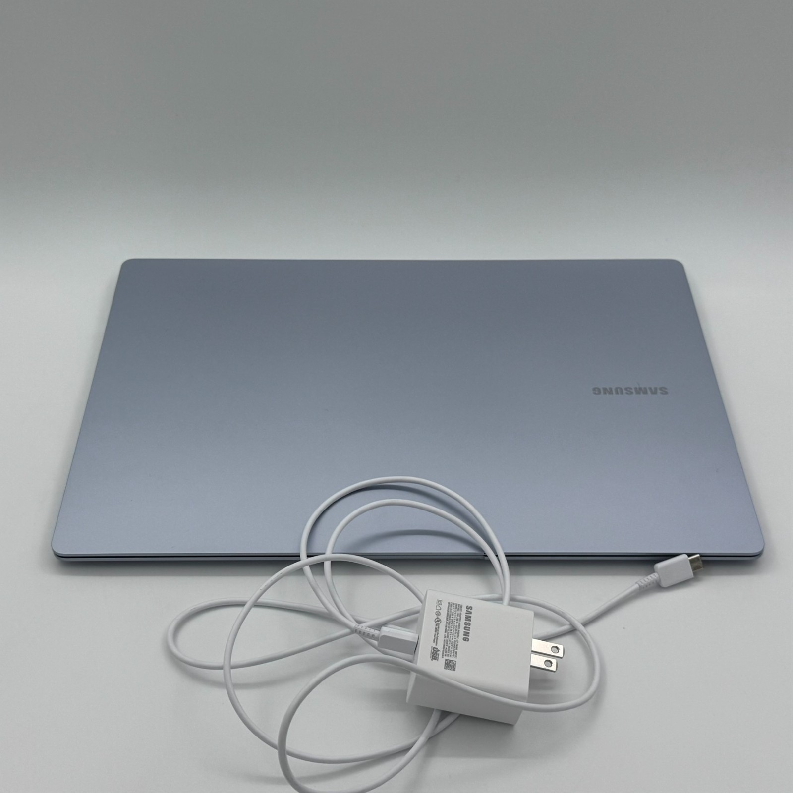 Samsung Galaxy Book4 Edge 16" 3K AMOLED Touch Snapdragon X Elite 16GB 512GB Blue