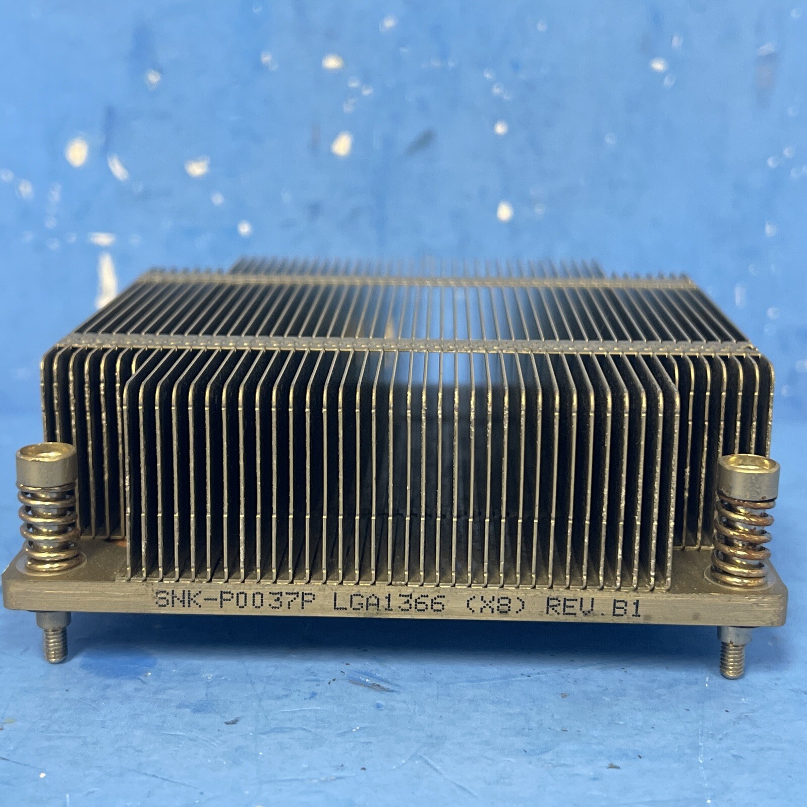 "LOT OF 2"  Supermicro SNK-P0037P 1U Passive Heatsink for Sockets LGA 1366