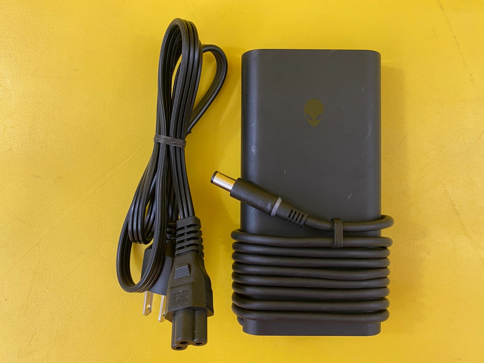 Original Slim Charger Adapter for Alienware 240W x17 R2 RTX3060 GaN  HA240PM200