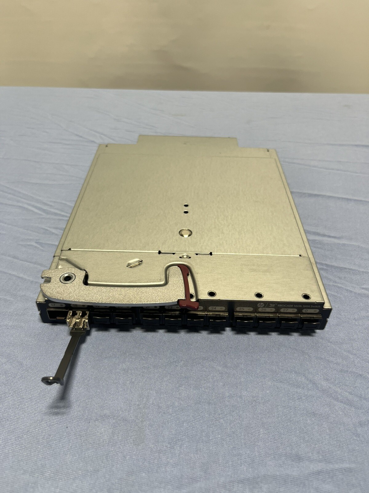 HP Hawlett-Packard Company Brocade 16Gb SAN Switch HSTNS-BC25-N