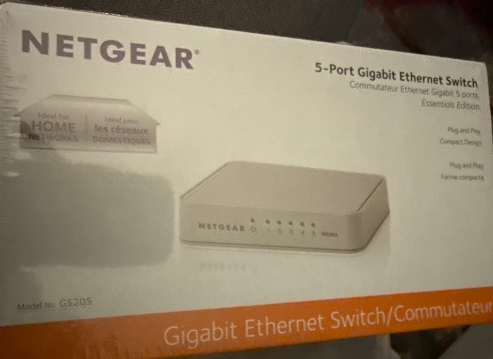 NETGEAR (GS205100PAS GS205) 5 Port Gigabit Ethernet Switch *NEW