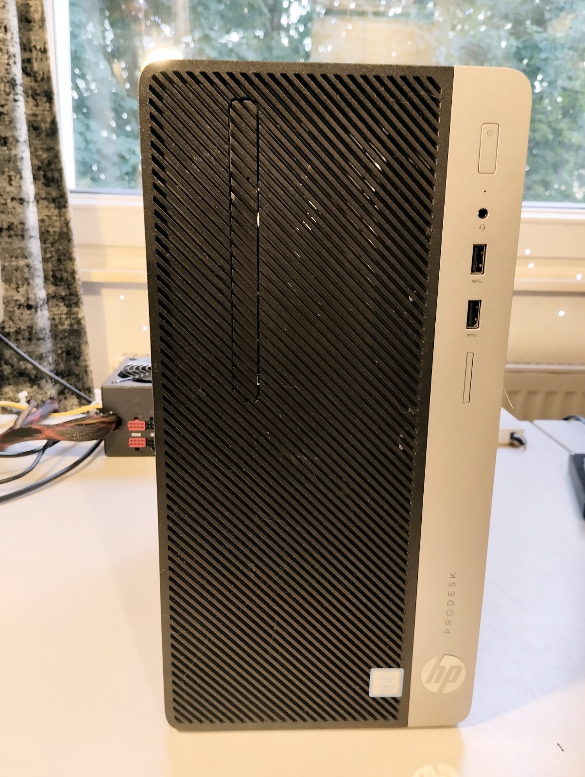HP ProDesk 400 G4 MT - I5-7500 4x3.40GHz - 8GB RAM - 500GB SSHD