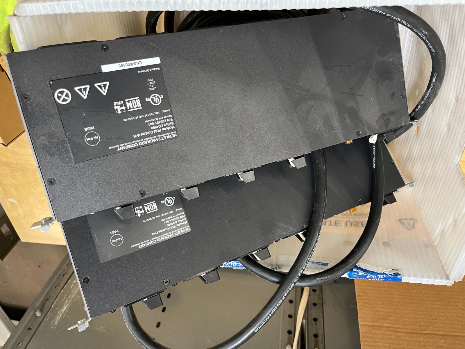 2xHp Series EO4500 228481-001 417579-D71 C19 Modular PDU Power Distribution Unit