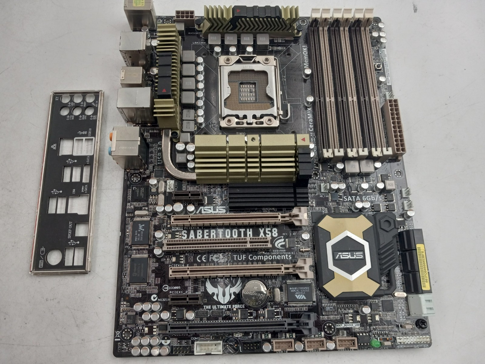 ASUS SABERTOOTH X58 LGA1366 MOTHERBOARD  (MBC87)