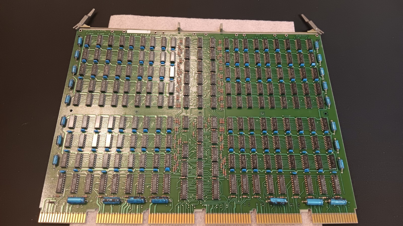 Digital Equipment Corp M8210 MOS MEMORY ARRAY 5013241C-P1 (B7)