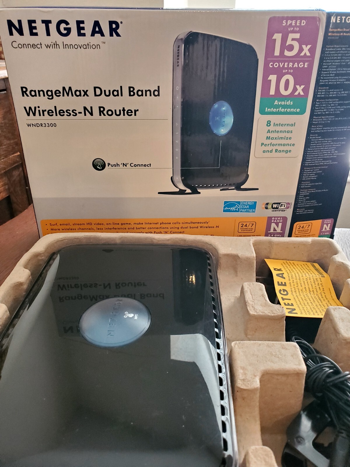 Netgear WNDR3300 300 Mbps 4-Port 10/100 Wireless N Router (WNDR3300-100NAS)