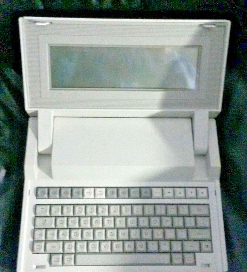 Hewlett-Packard HP(110) Portable  45710A Vintage Computer HP First Laptop-1984  