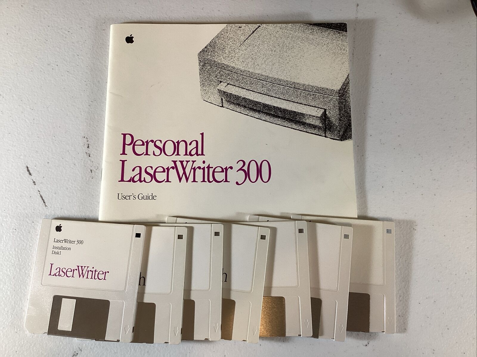 Apple Personal LaserWriter 300 - User’s Guide and Software Floppy Disks