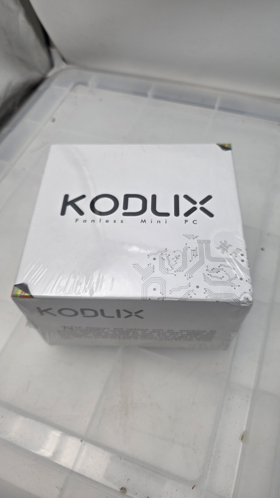 Mini PC Fanless - Kodlix AP42 - Intel Pentium N4200 - 4Gb DDR3 - SSD eMMC 128Gb