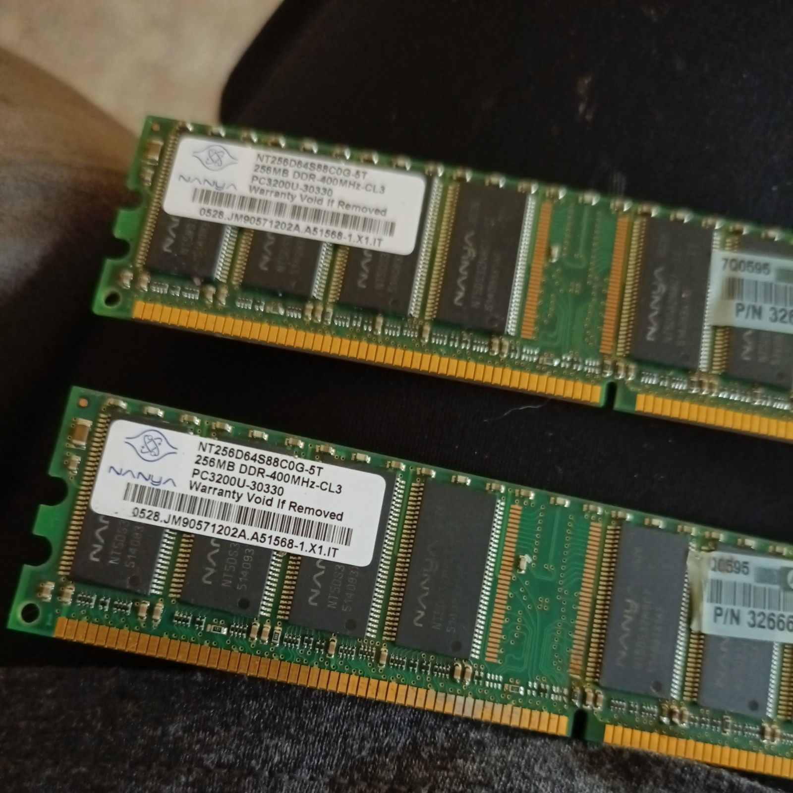 512MB 2x256MB DDR-400 NANYA PC-3200 NT256D64S88C0G-5T Desktop Memory Kit DDR1