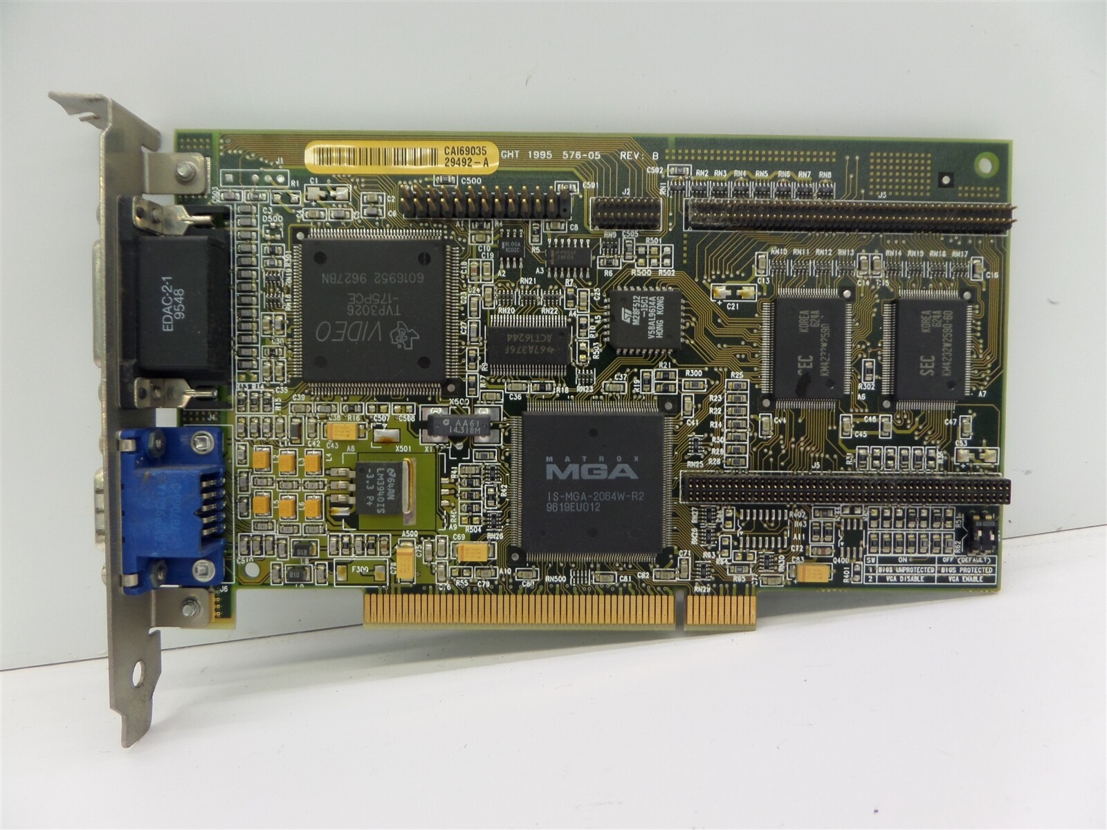 MGA Matrox MGA-MIL/2BN PCI Video Card