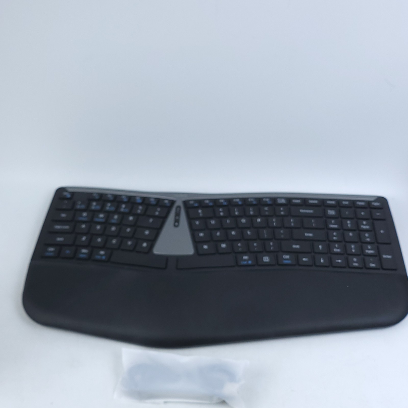 Nulea RT07B Wireless Ergonomic Keyboard - Split Keyboard USB-C Rechargeable