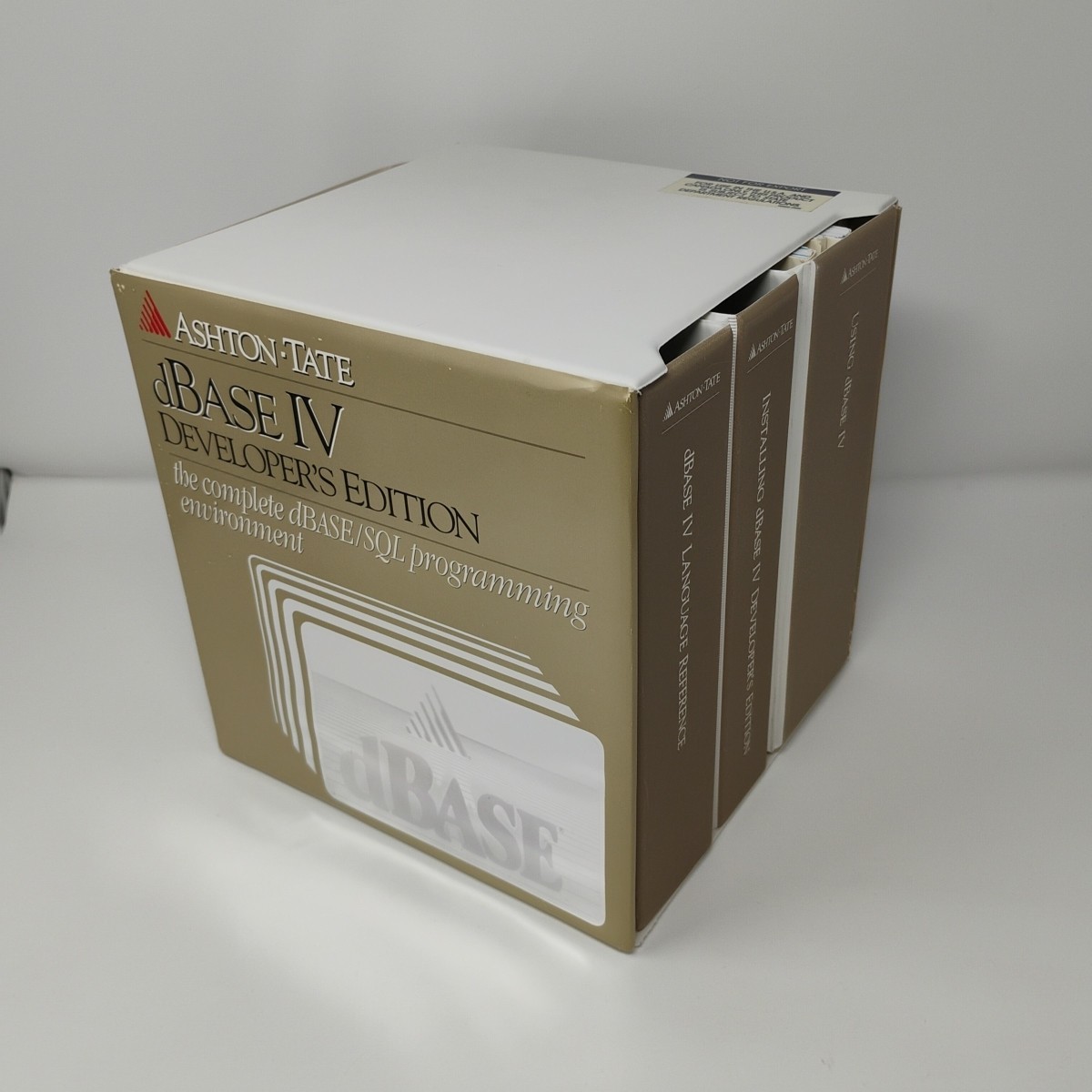 Ashton Tate dBase IV 1.0 Developer's Edition - 20 Floppy Disks w Manuals & Case