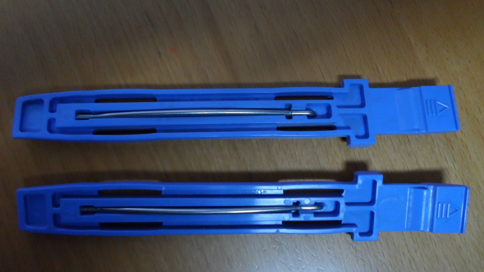 IBM Tape Drive Blue Slide Tape Mounting Rails, Pair 00N6453 00N6412 00N6452