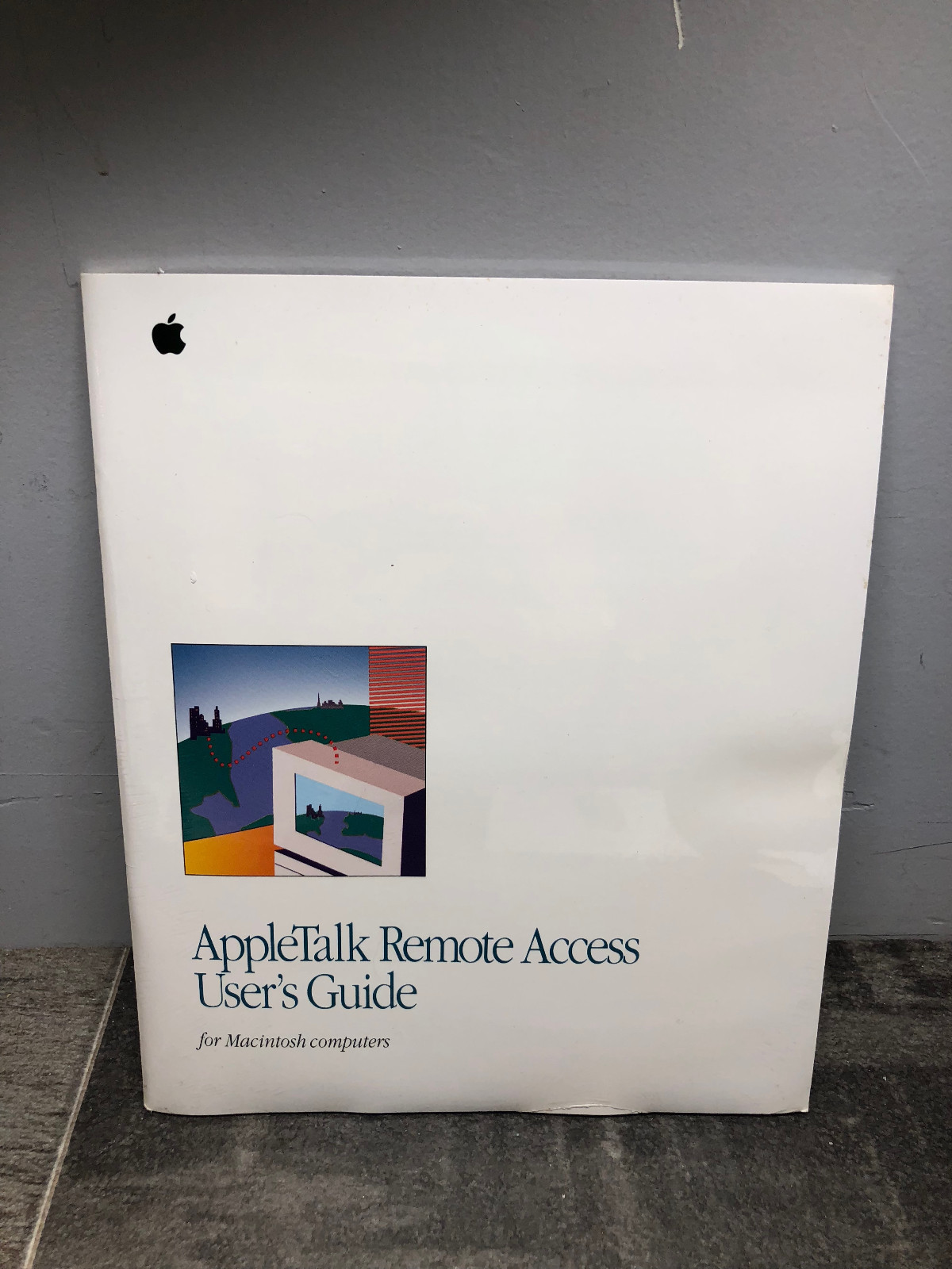 Vintage AppleTalk Remote Acces User's Guide, Sealed