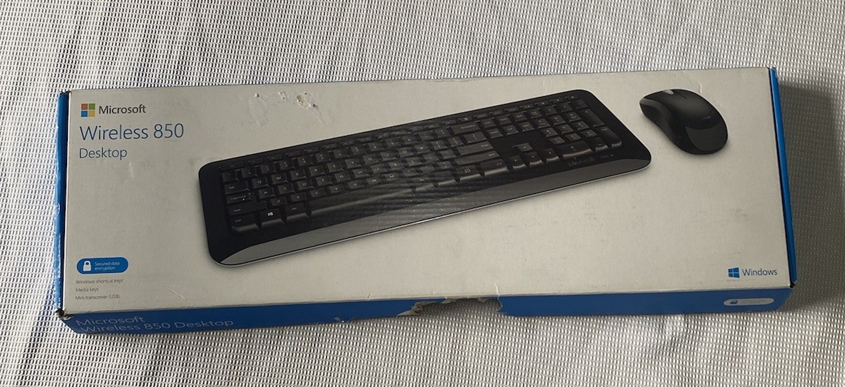 Microsoft Wireless 850 Desktop Keyboard Mouse Combo Black USB PC Windows 10 8 7