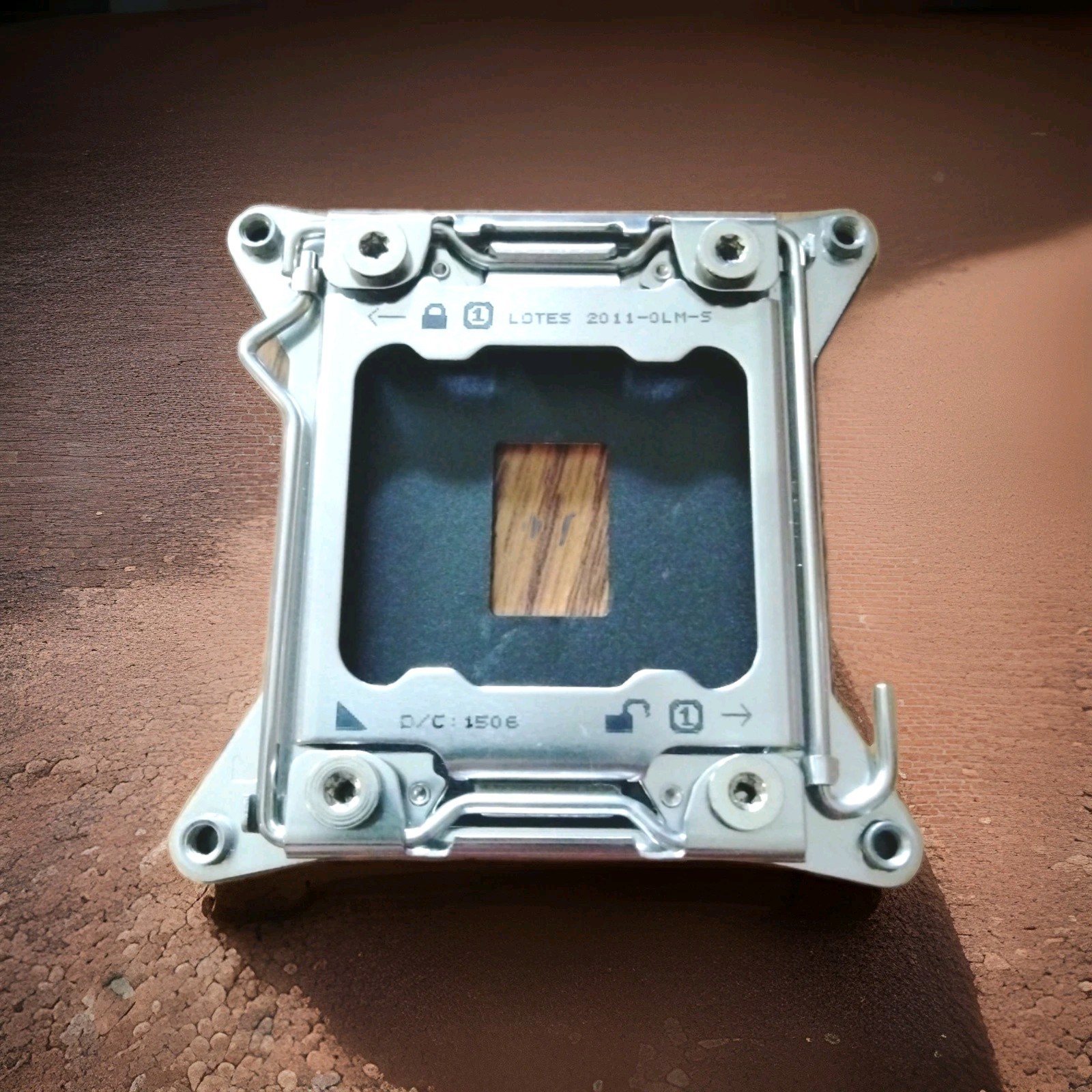 FOXCONN LGA2011 Processors CPU Bracket LGA2011-ILM
