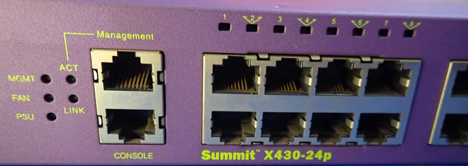 Extreme Networks Summit X430-24P Ethernet switch.