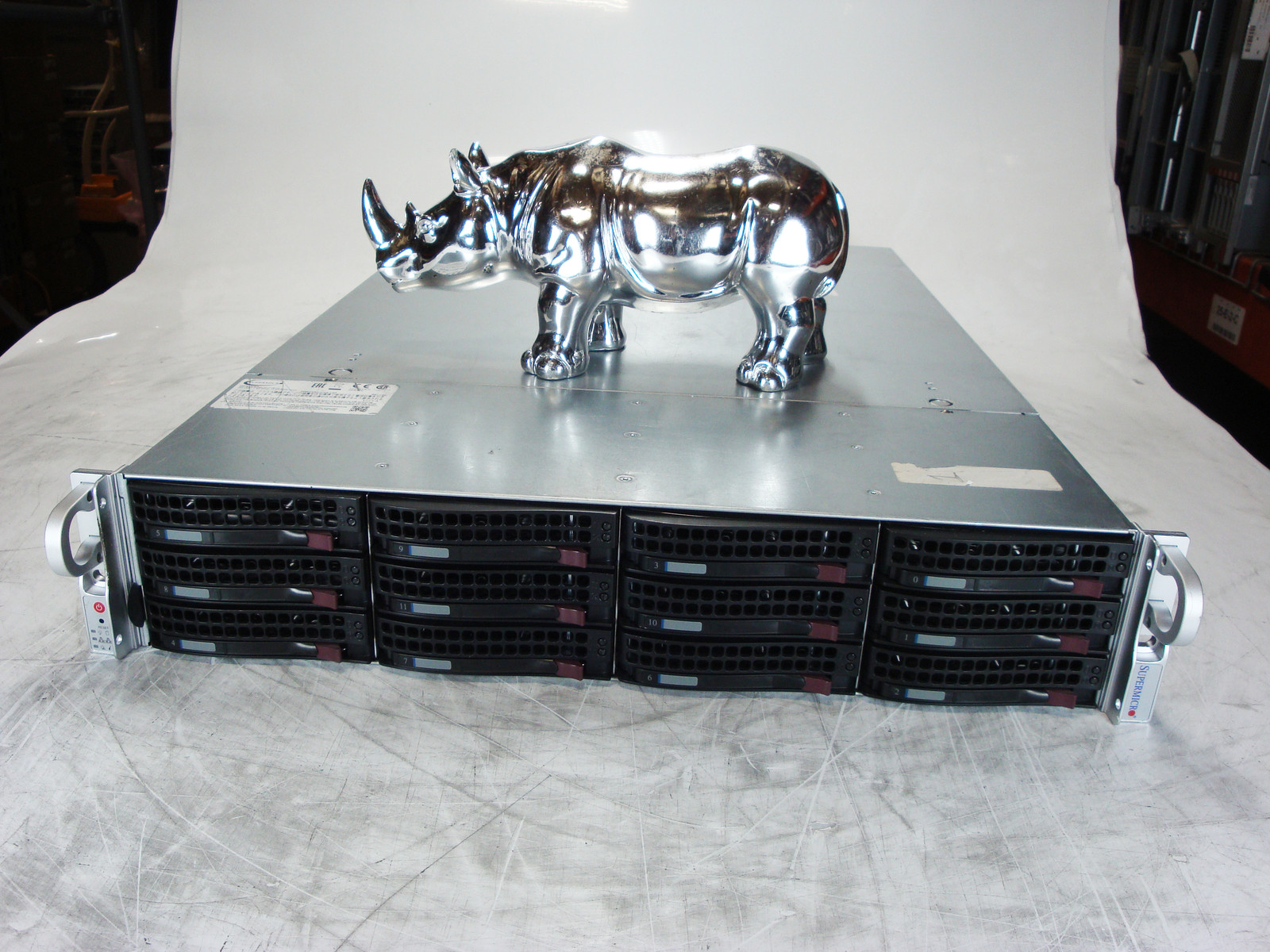 SuperMicro 5029P-E1CTR12L 2U 12x 3.5in Server