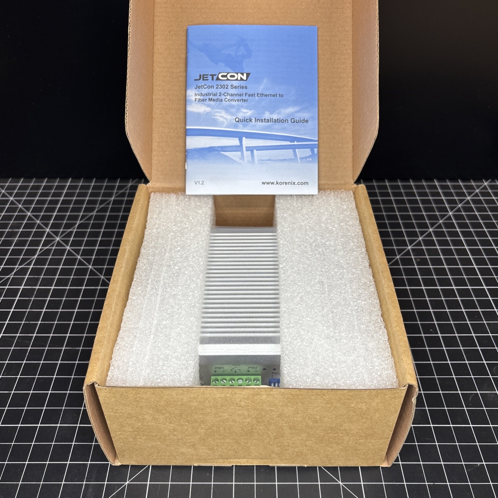 Korenix JetCon 2302-S Industrial Ethernet Fiber Media Converter NIB