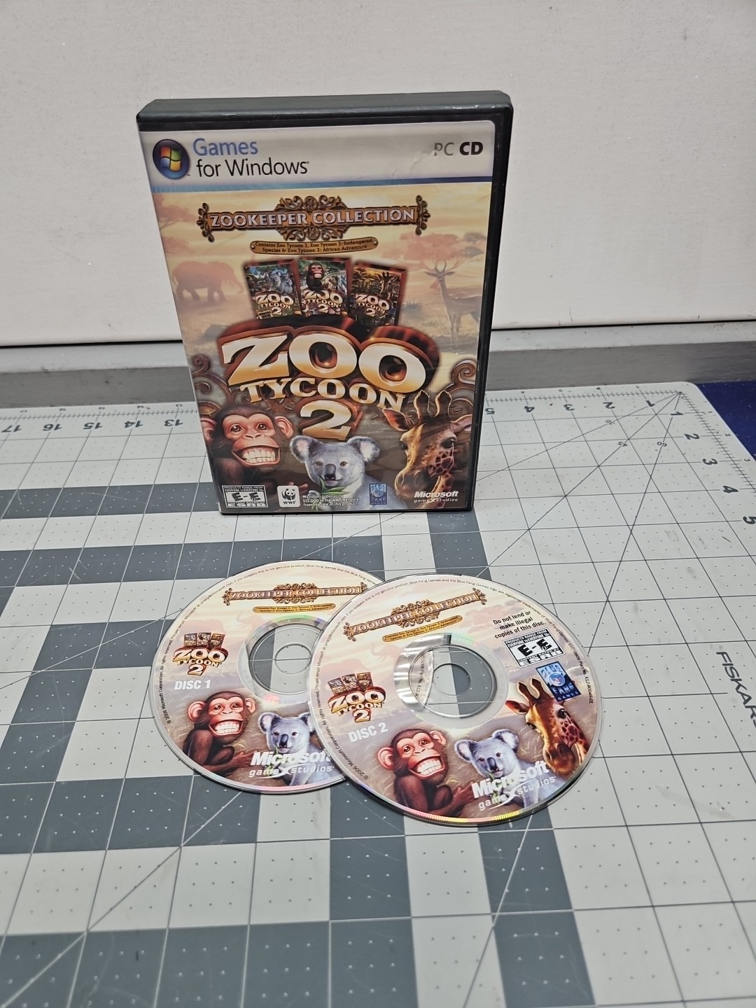 Zoo Tycoon 2: Zookeeper Collection (PC CD-ROM, 2-Disc Set W/Manual 