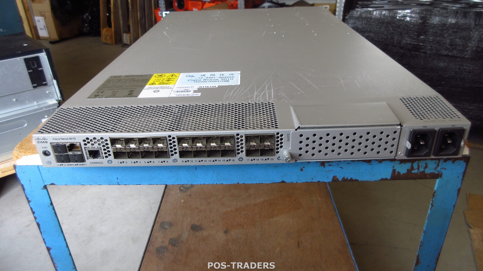 Cisco WS-C5010P-BF V03 - 20-Port 10GbE Switch INCL 2x N5K-PAC-550W + RACK EARS