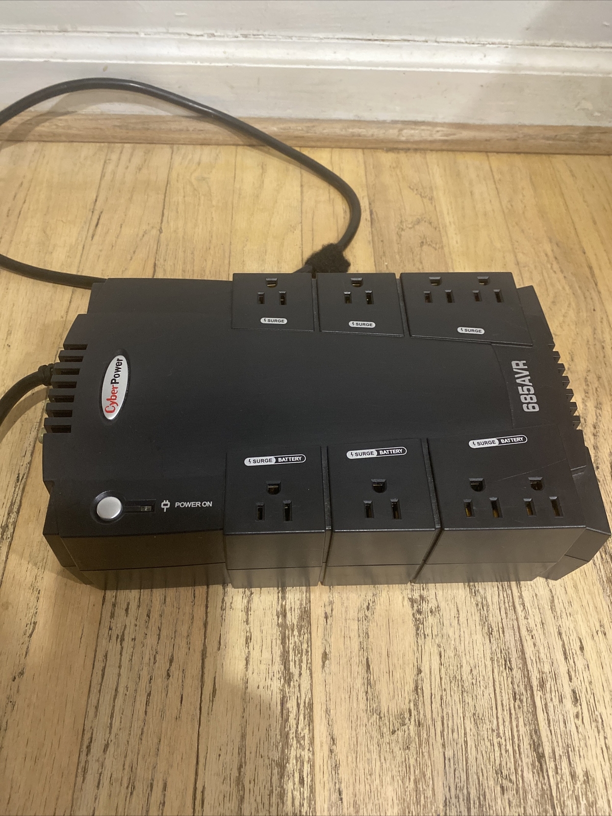 Cyber Power 685 AVR Computer Battery Power Back Up SURGE PROTECTOR