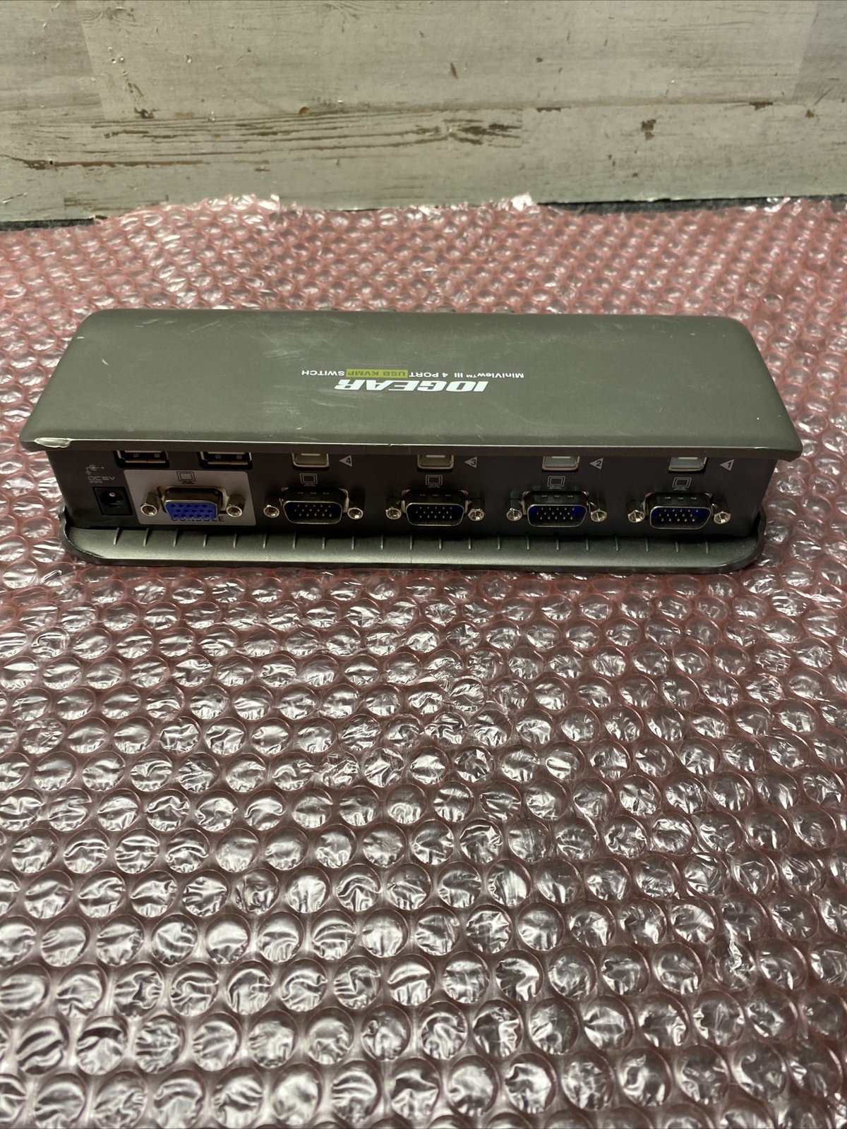 IOGEAR MiniView III 4 Port USB KVMP Audio Switch GCS1714 