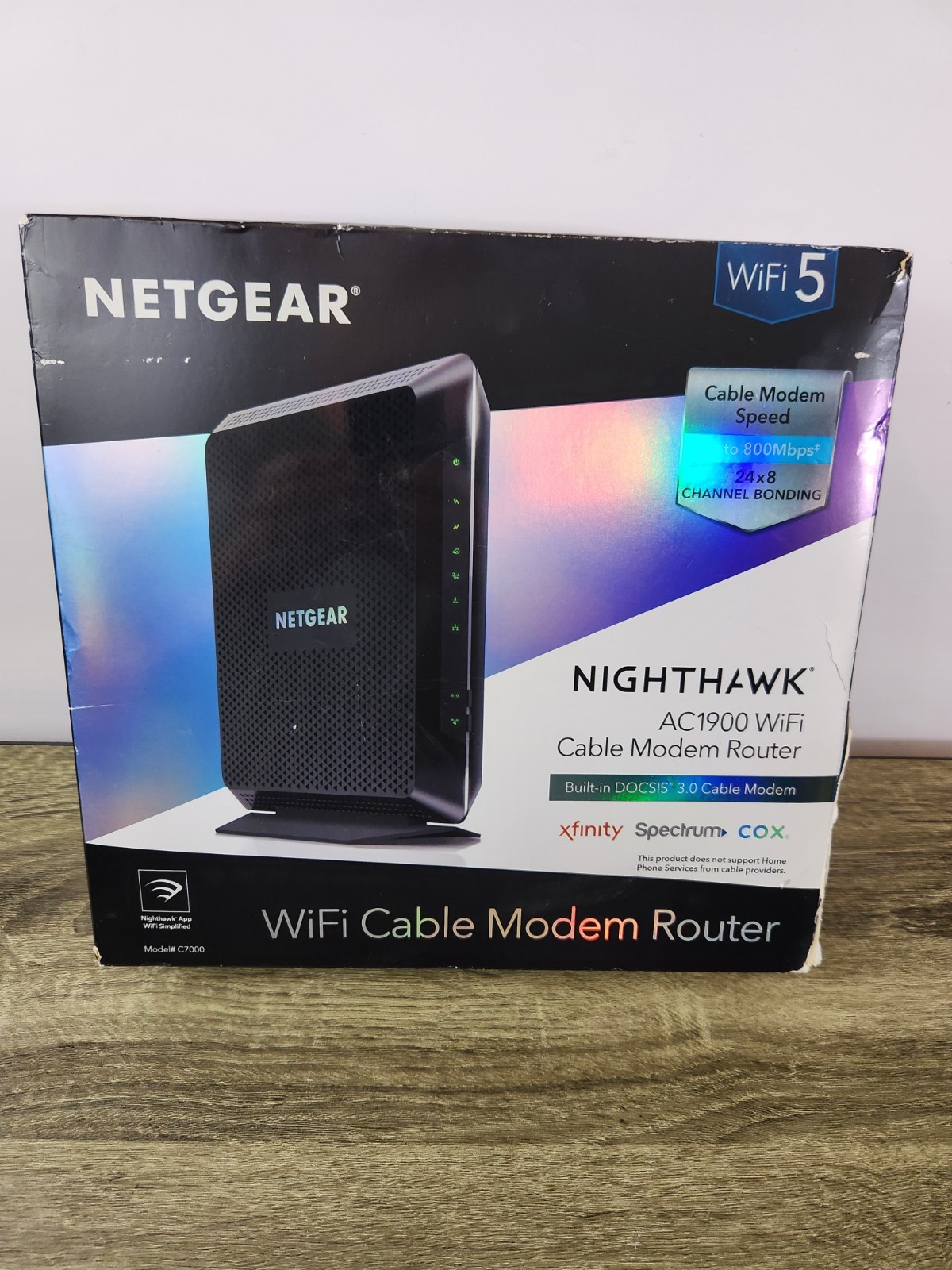 NETGEAR Nighthawk AC1900 4 Wireless-Wi-Fi 802.11ac Router - C7000v2