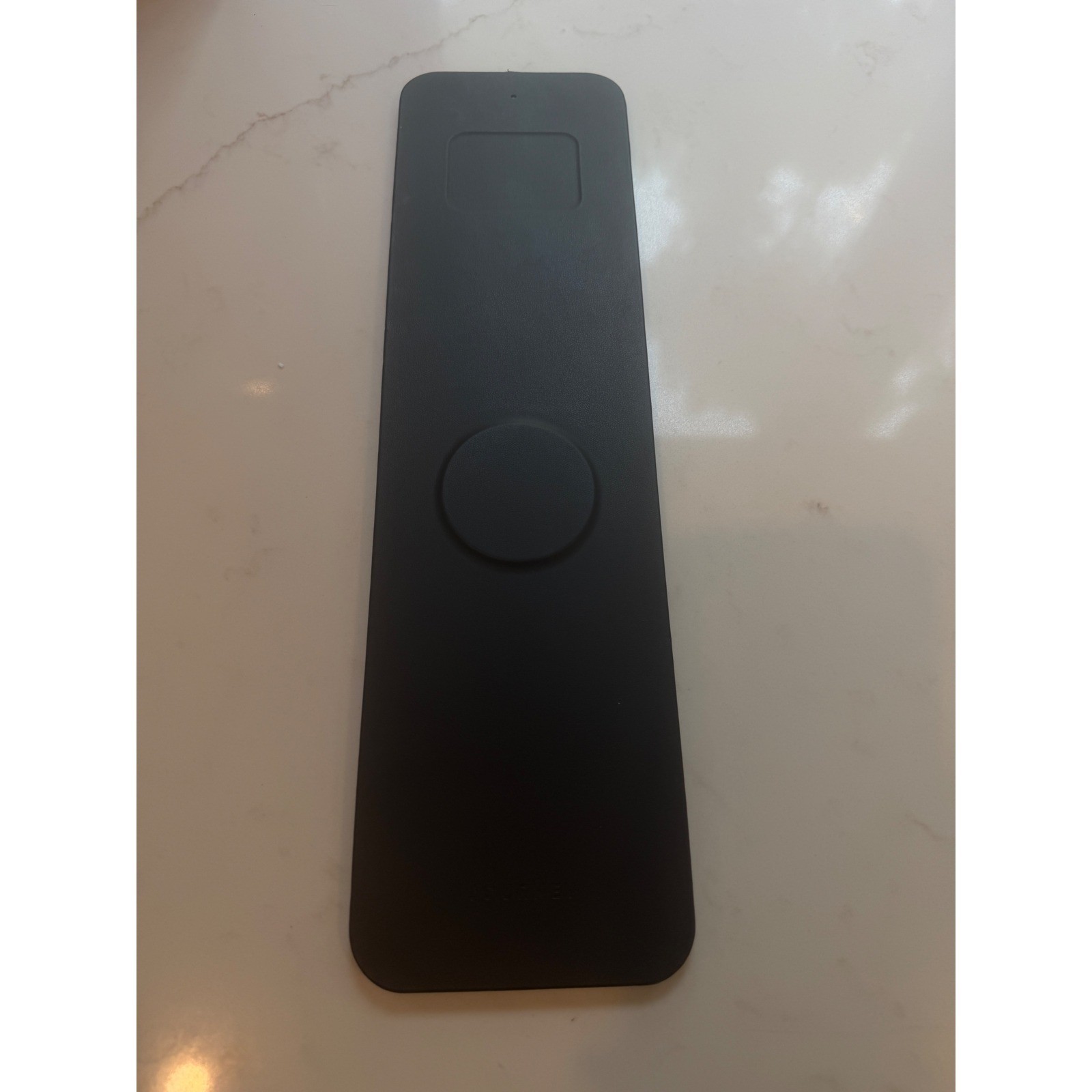 Journey ALTI Wireless Charging DeskBlack Vegan Leather USB-C just the charger.