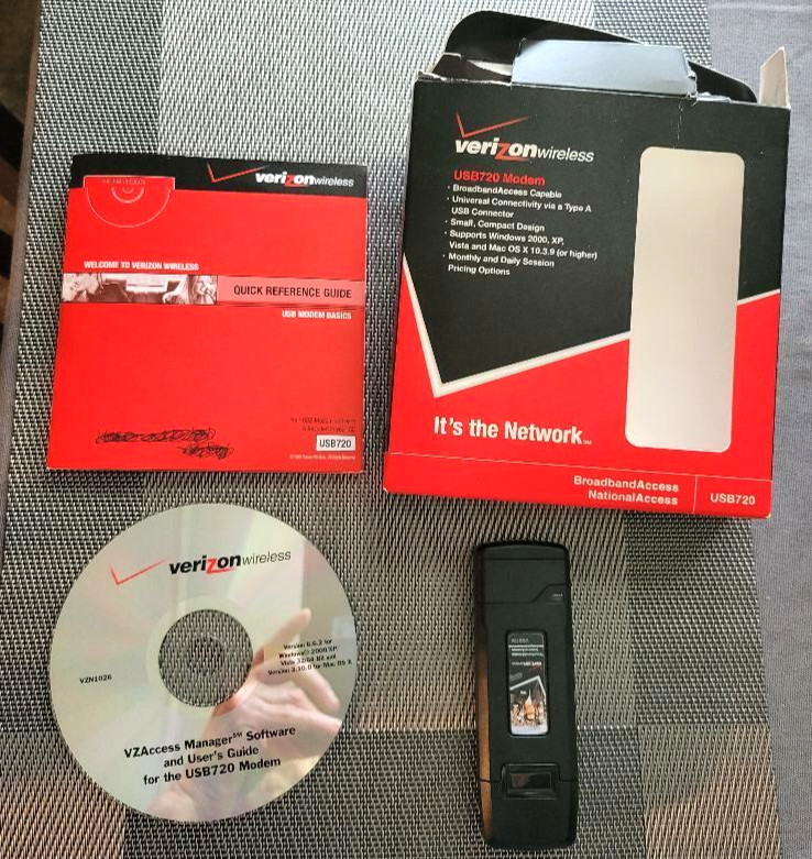 Verizon USB720 Mobile Broadband USB Modem, CD, Instructions