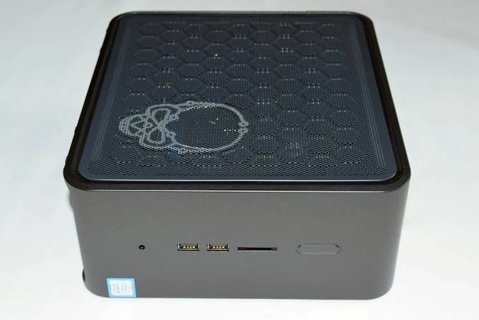 Intel NUC 9 Extreme Kit - Intel NUC9I7QNX BArebones