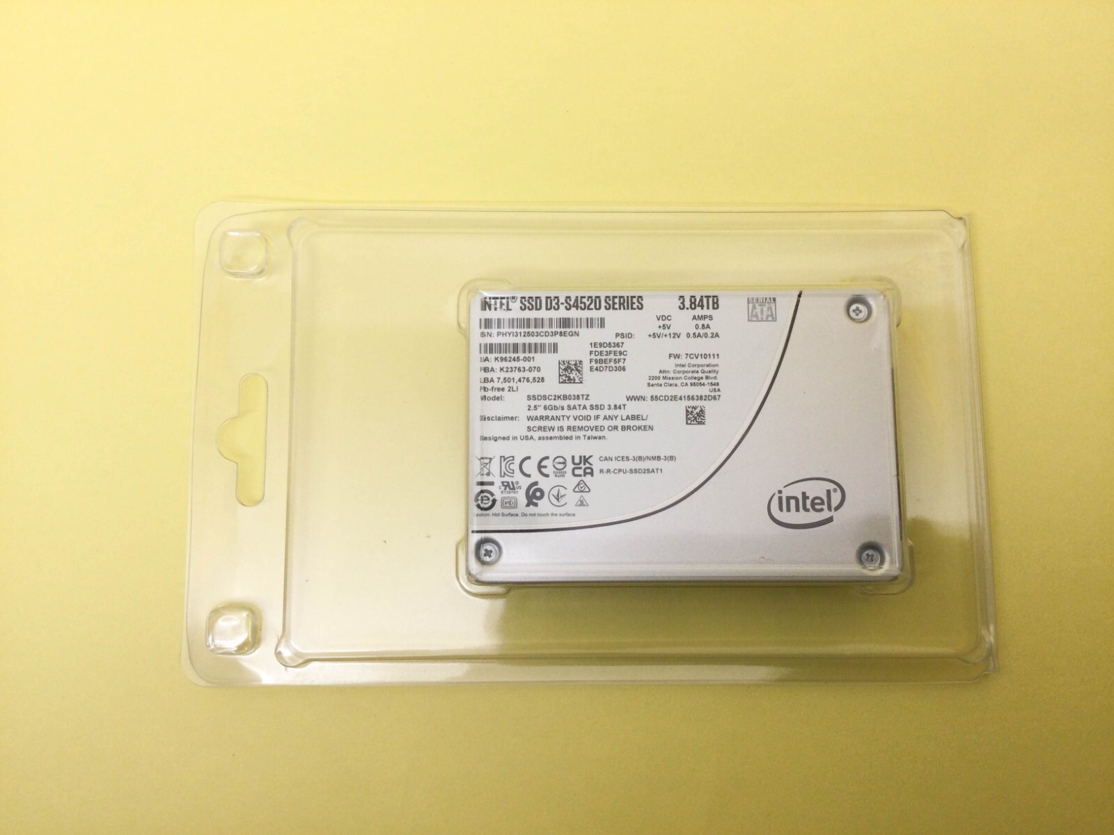 Intel D3-S4520 Series 3.84TB SATA 6Gb/s 2.5'' SSD SSDSC2KB038TZ New