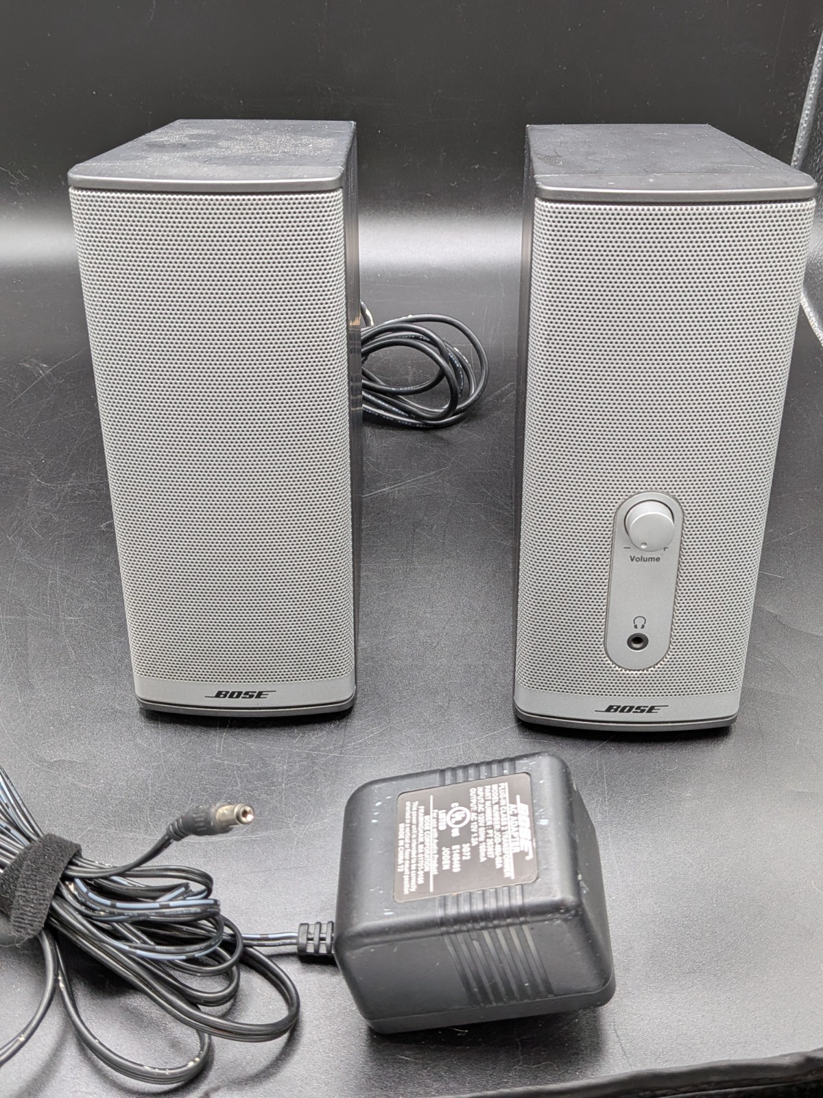 Bose Companion 2 Series II Multimedia Speaker System Black