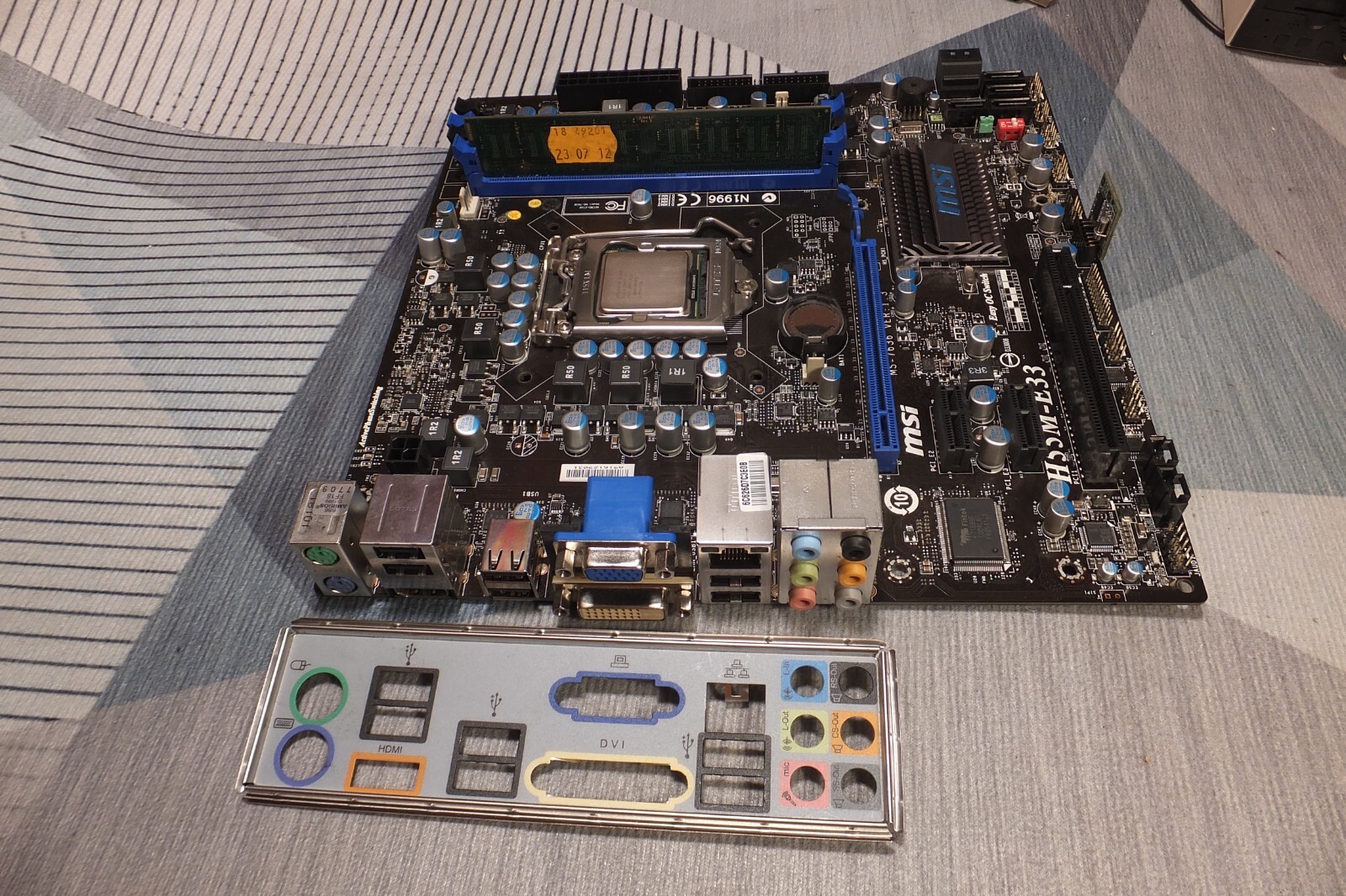 MSI H55M-E33 (MS7636 VER:1.3) LGA1156 Intel Motherboard +I3 3.06GHz+2Gb+I/O+TPM