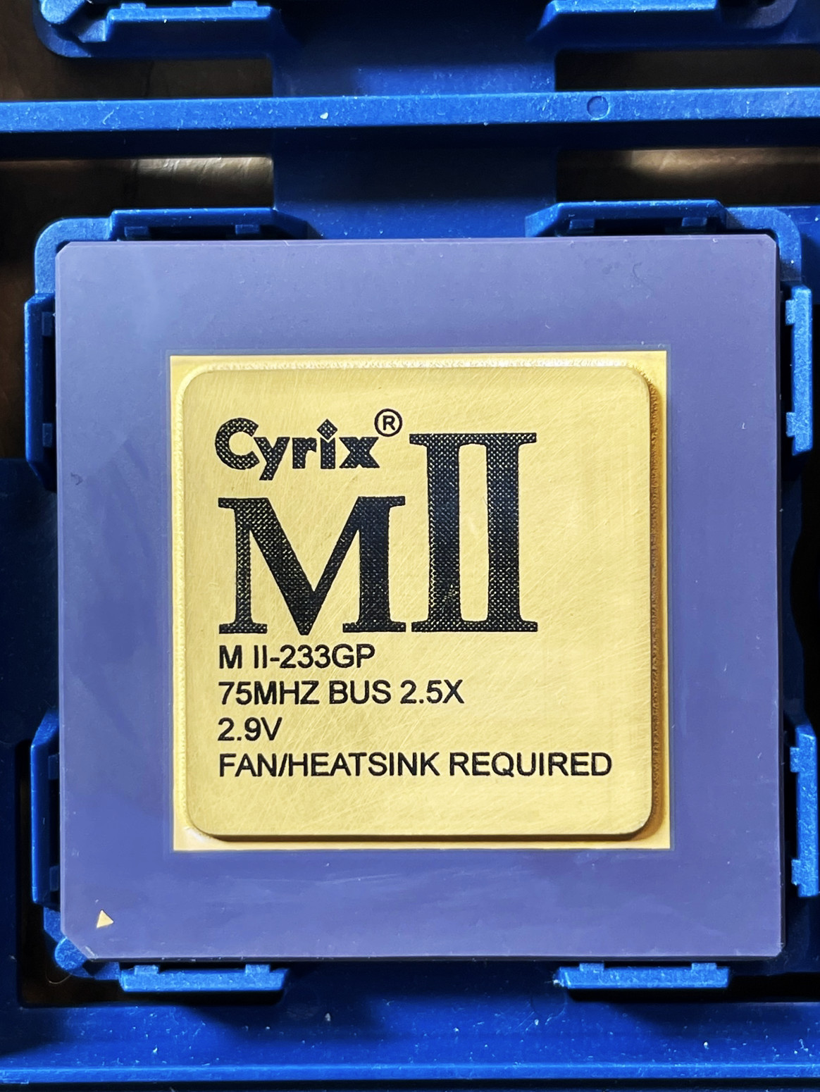 Cyrix MII-233GP socket 7 antique 586 CPU high collectible value