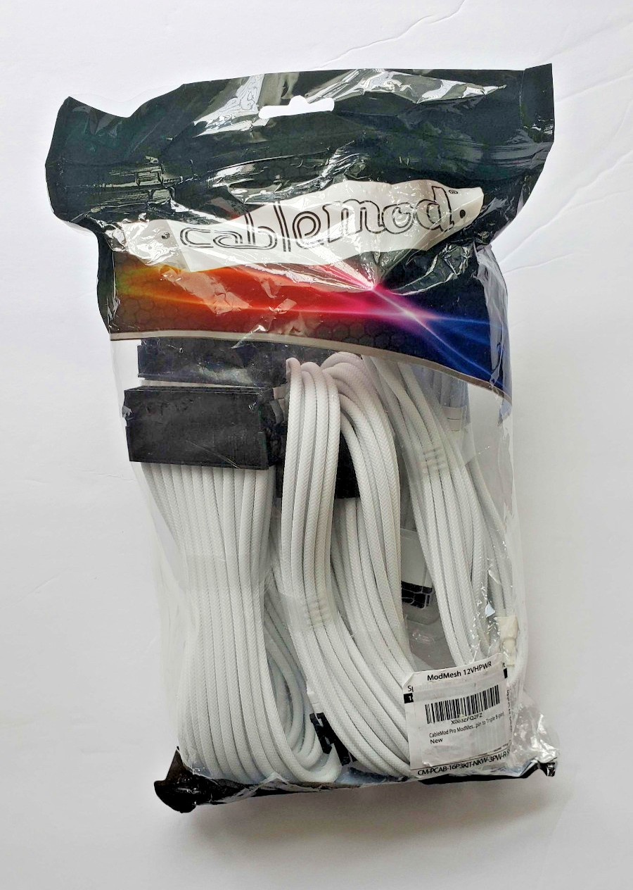 CableMod Pro ModMesh 12V-2×6 12VHPWR StealthSense Cable Extension Kit (WHITE)