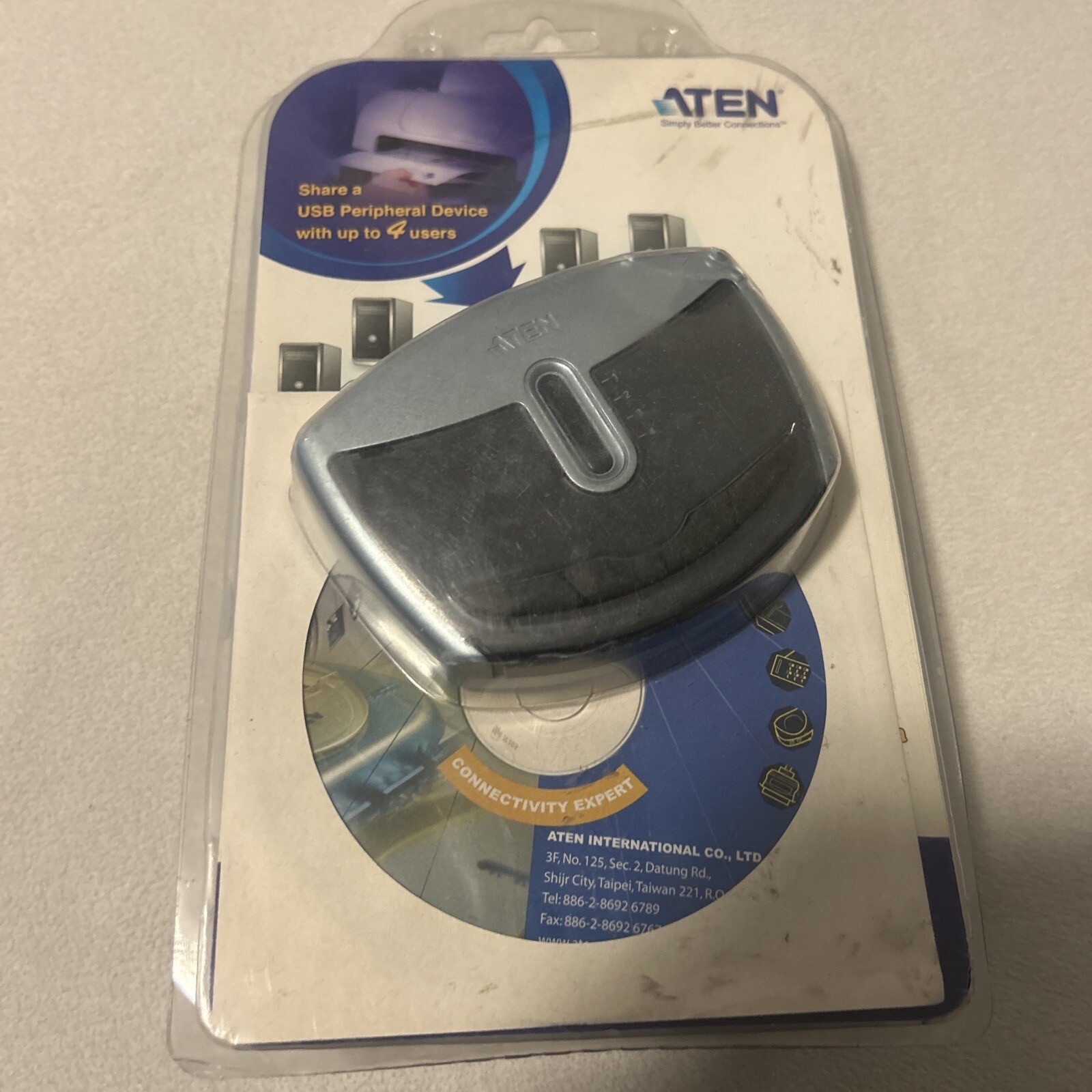 Aten US421A 4-Port USB 2.0 Peripheral Switch Pushbuttons, Software, Auto Switch