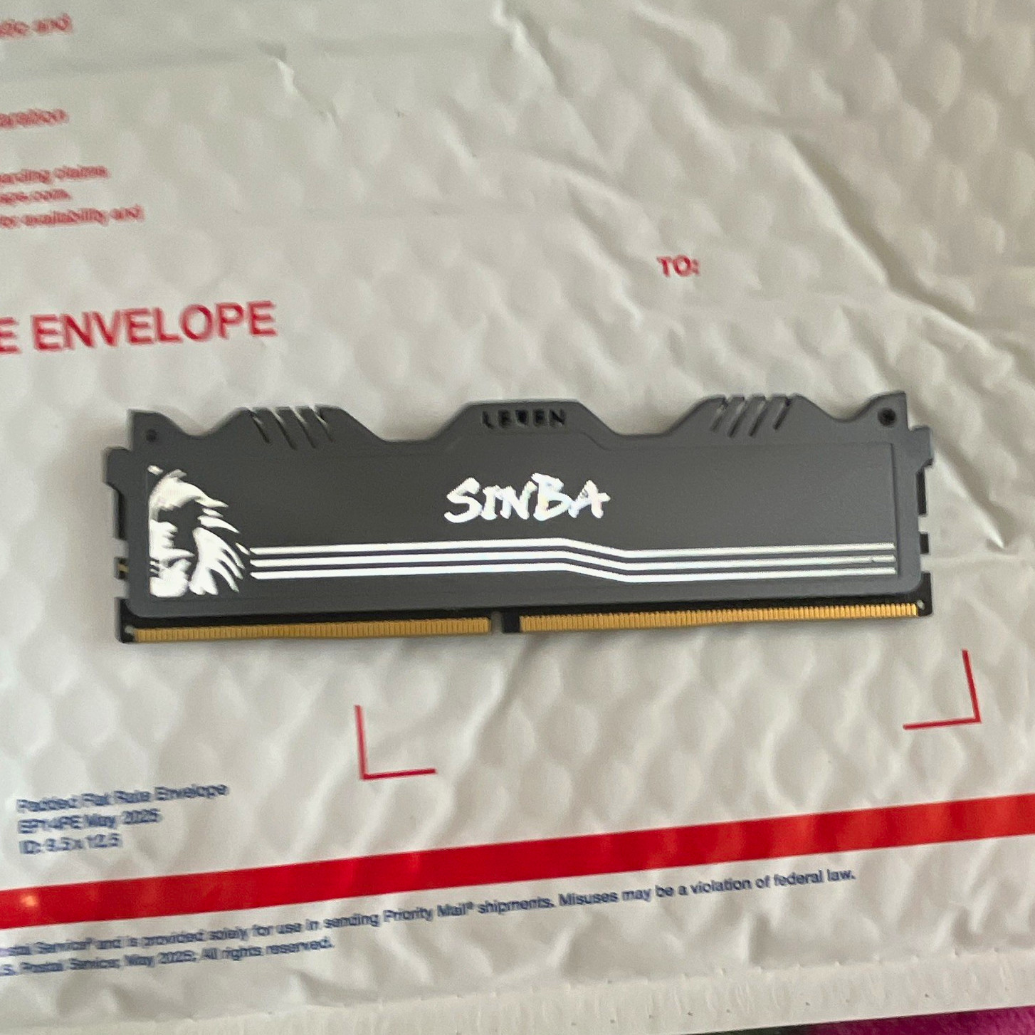 LEVEN SINBA 8GB (2x4GB) DDR4-3000 DDR4 SDRAM 288-Pin DIMM Non-ECC