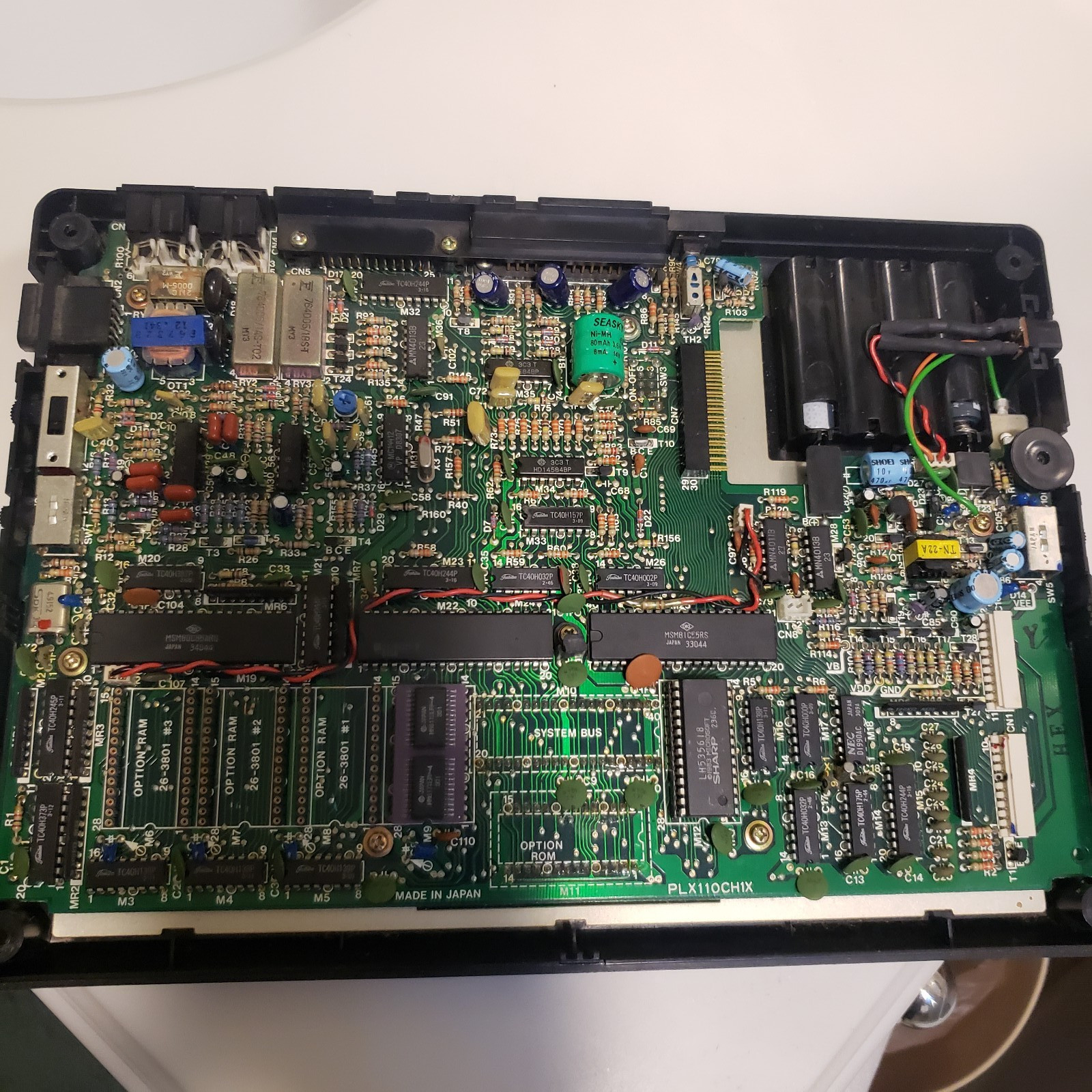 Working Motherboard for Tandy Radio Shack Model 100 Portable Computer Lot A