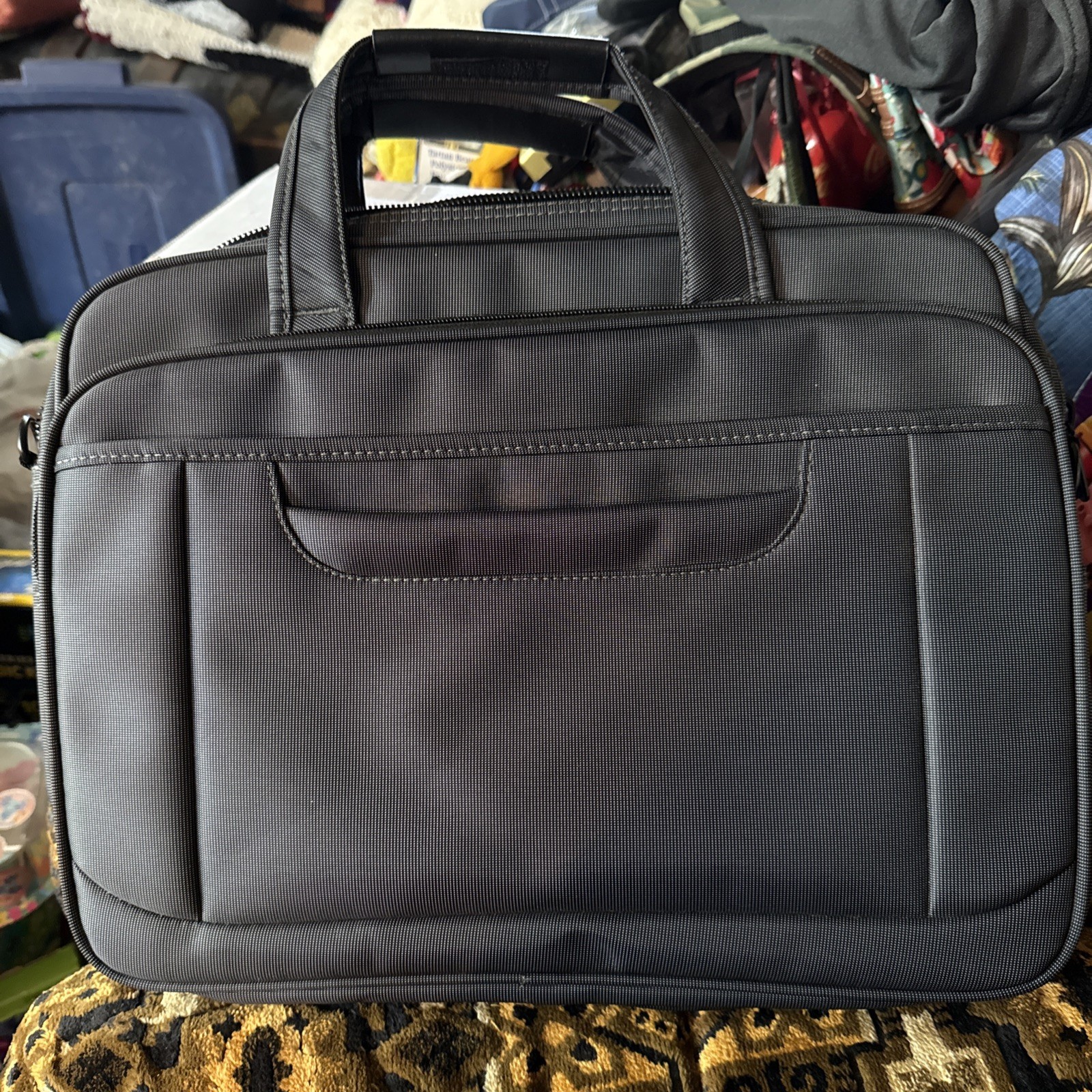 Solo Urban Collection Hybrid Briefcase for 15.75 inch Laptop - Black