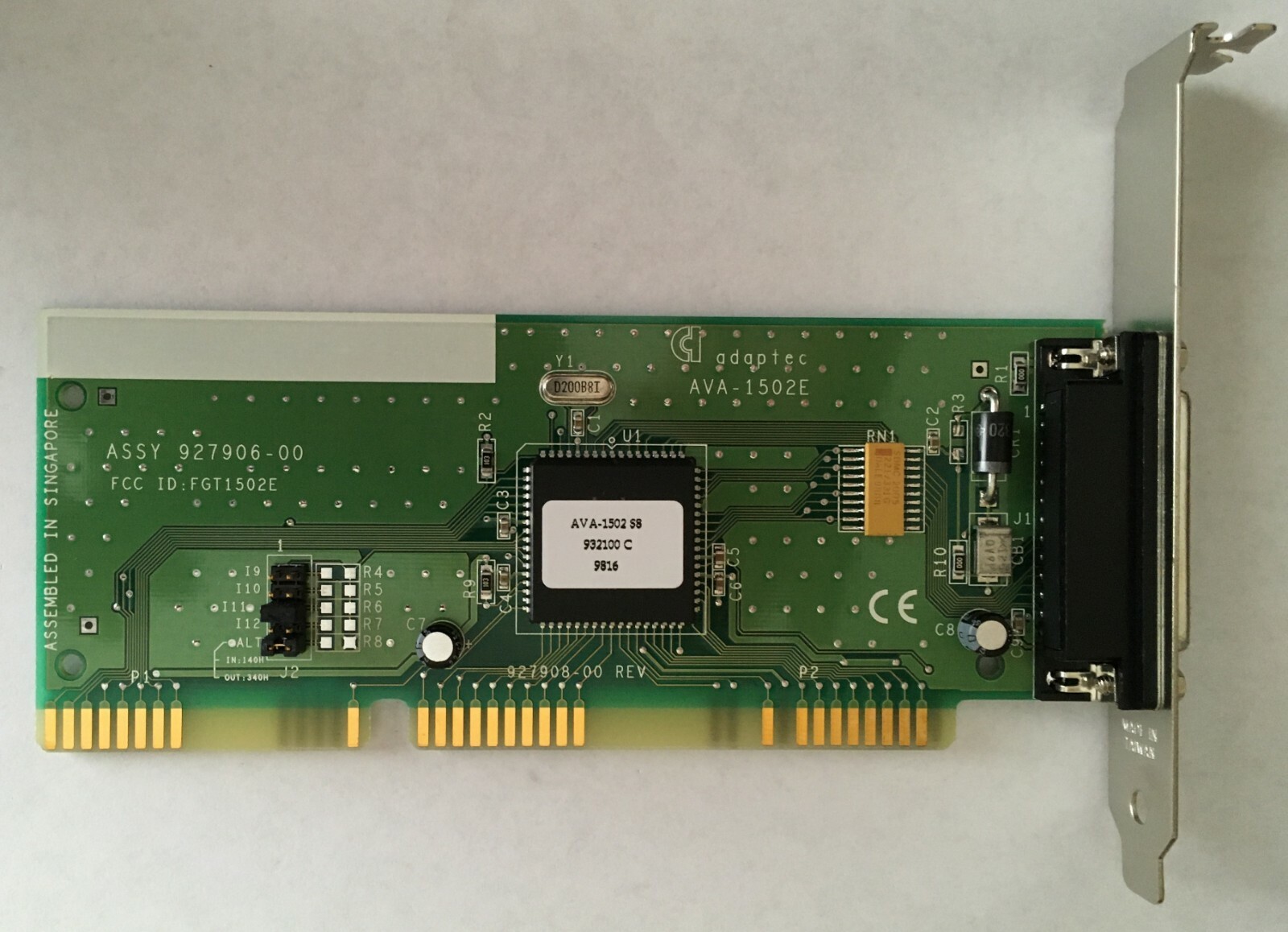 Adaptec AVA-1502E 16-bit ISA 25-pin SCSI Controller Card 927906-00 Rev A