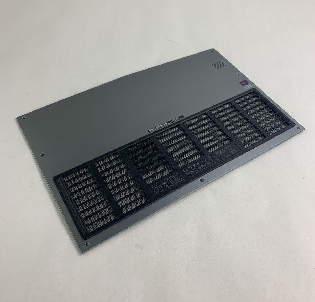 Alienware 17 R4 P31E001 2016 Keyboard Bottom Cover Only - No Screws