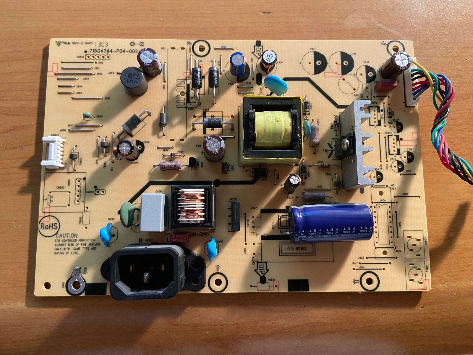 HP LV2011 W2081d MONITOR L8K86-60001 POWER BOARD 715G4744-P04-002-003S