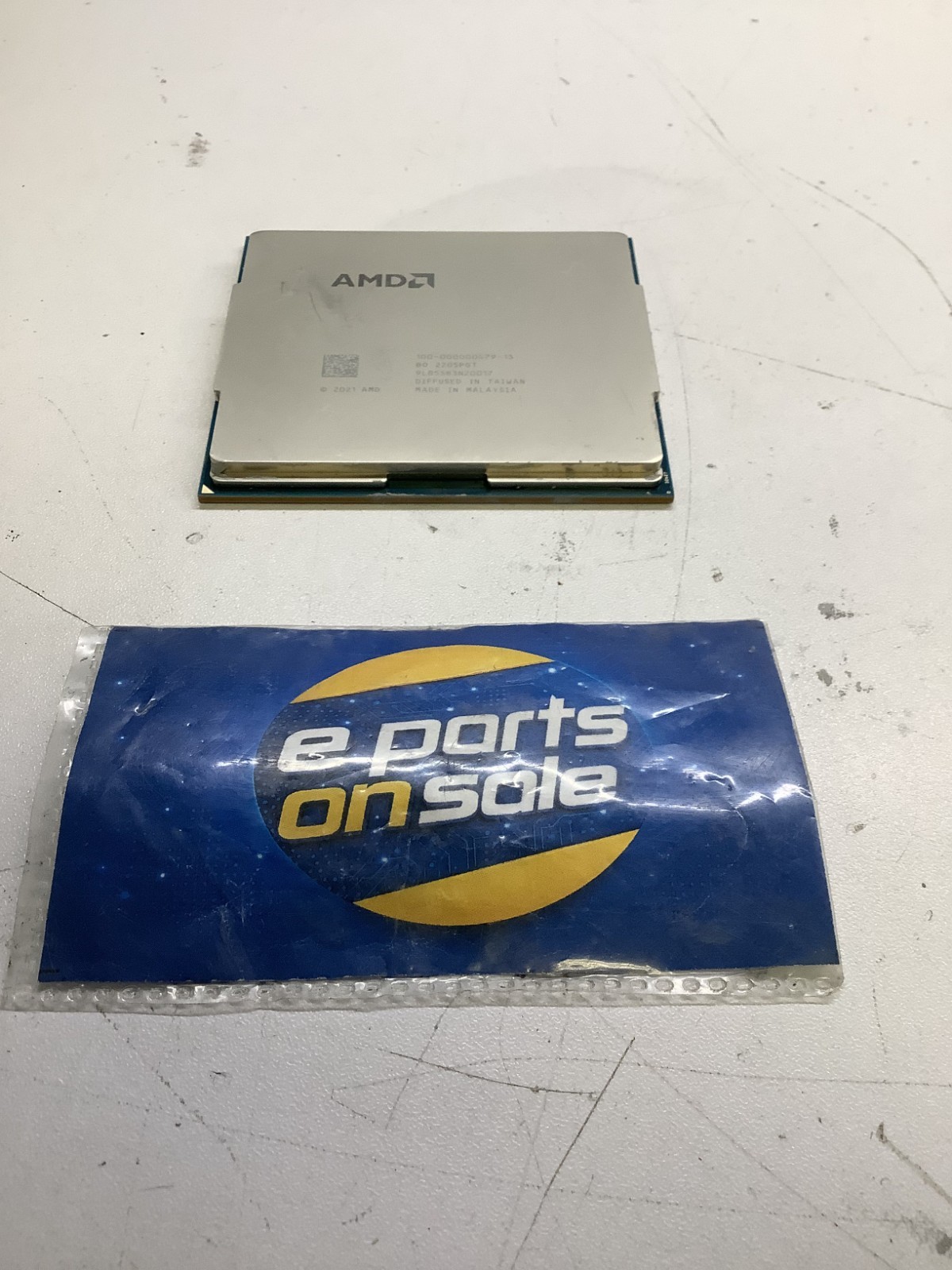AMD Genoa EPYC 32-Core 1.20GHz 256MB Cache CPU Processor(100-000000479-13)RD-Q2B