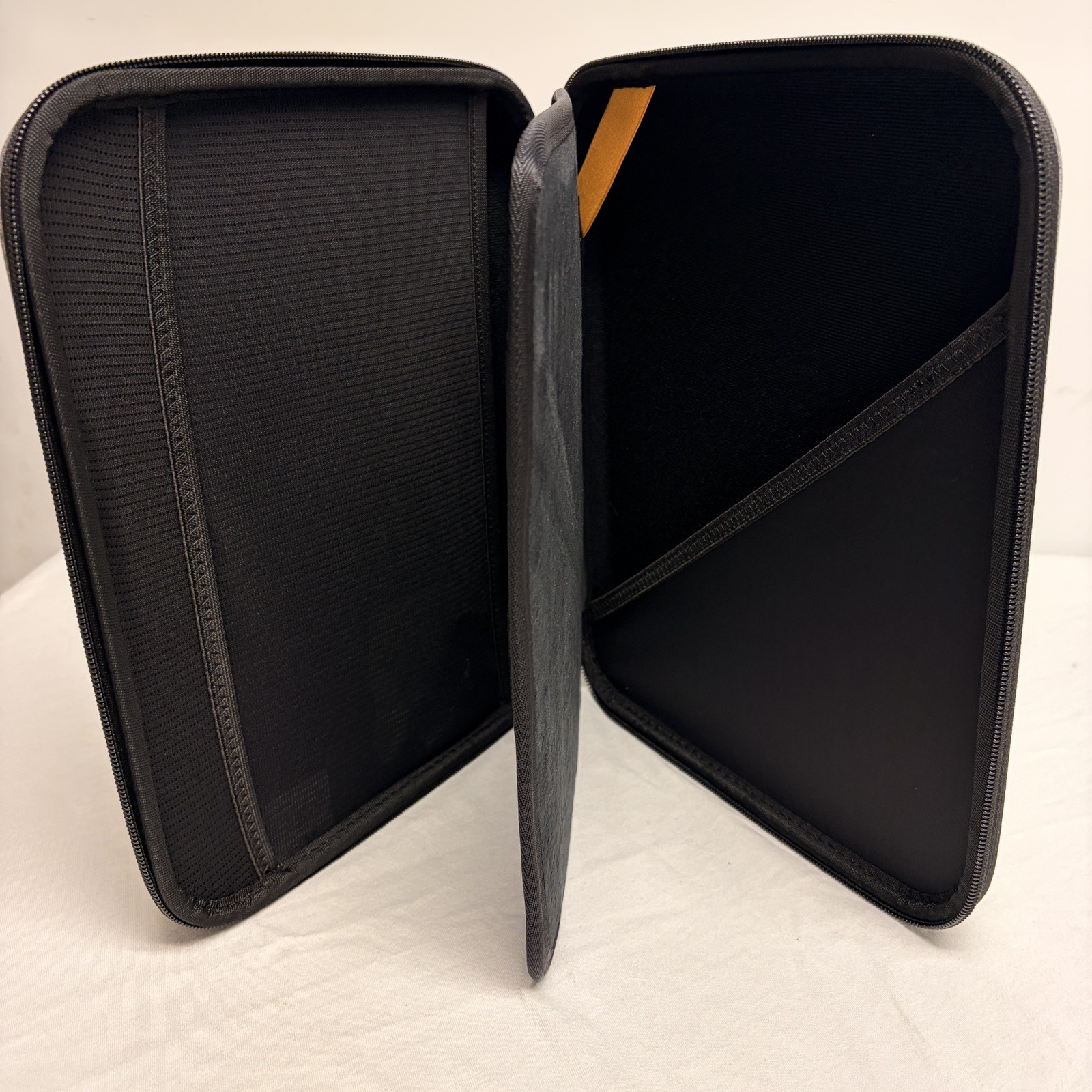 Tomtoc FancyCase-B06 Tablet Portfolio Standard Case for 11” iPad Air/Pro Gray
