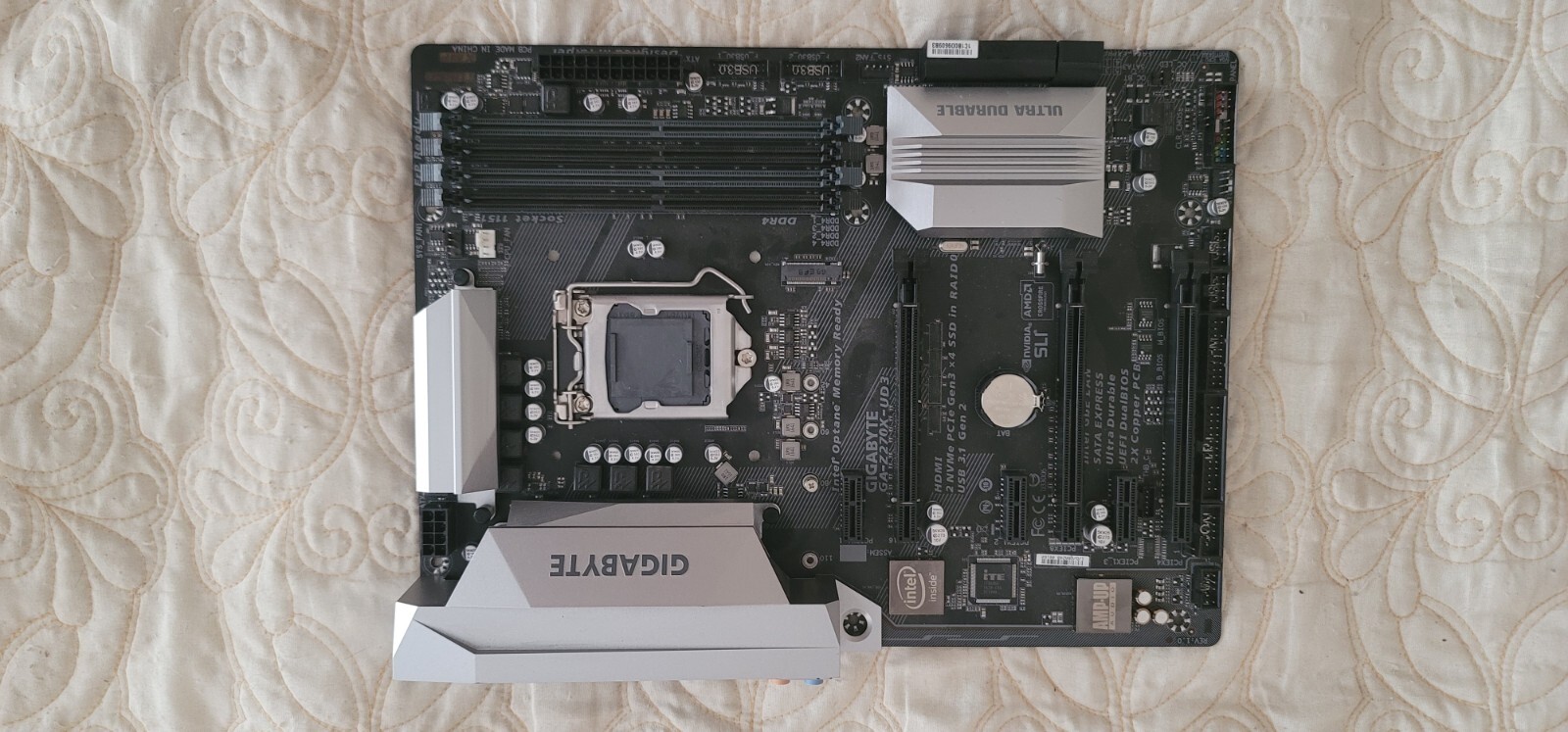 Gigabyte GA-Z270X-UD3 Gaming Motherboard