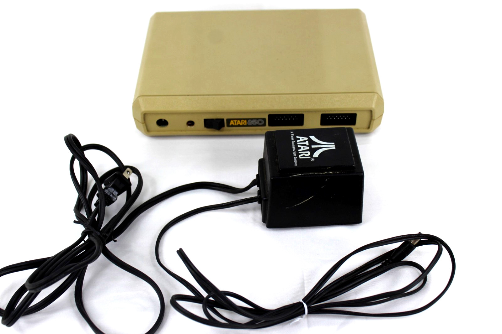 VTG Atari 850 Interface Module with Power Cord * Powers On ** AS-IS Parts/Repair