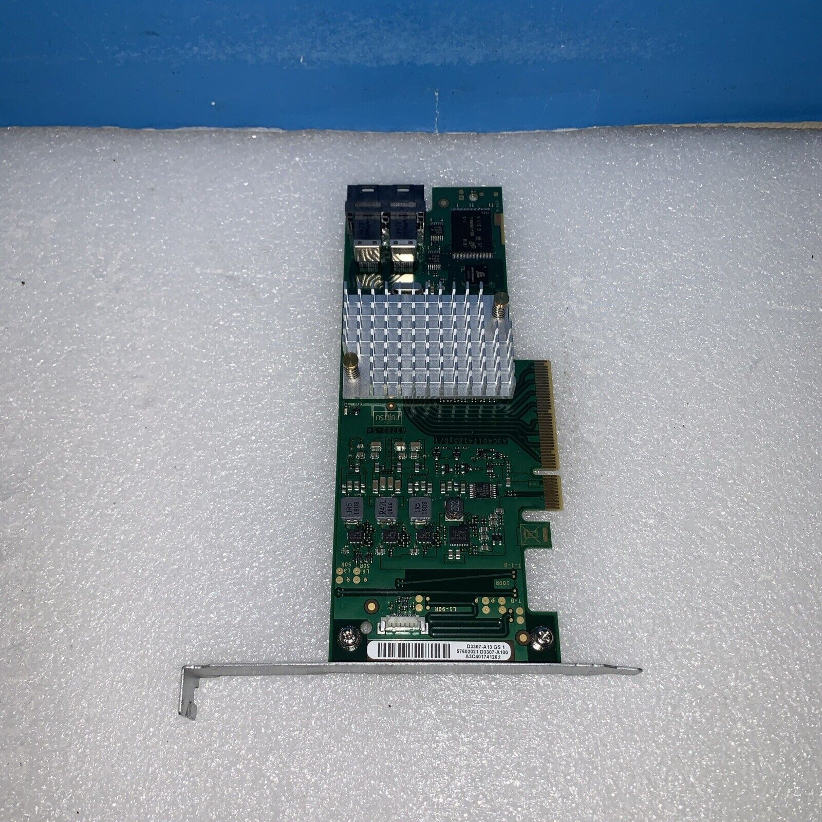 Fujitsu PRID D3327-A13 12G PCIe x8 SAS Raid W3792-S4  A3C40174125 Tested