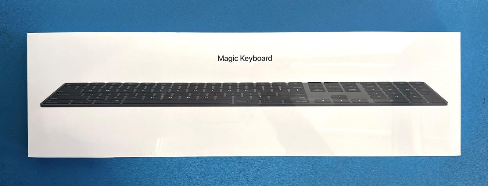 Apple Magic Keyboard W/Num French Canadian (QWERTY) MRMH2C/A Space Gray * NEW*